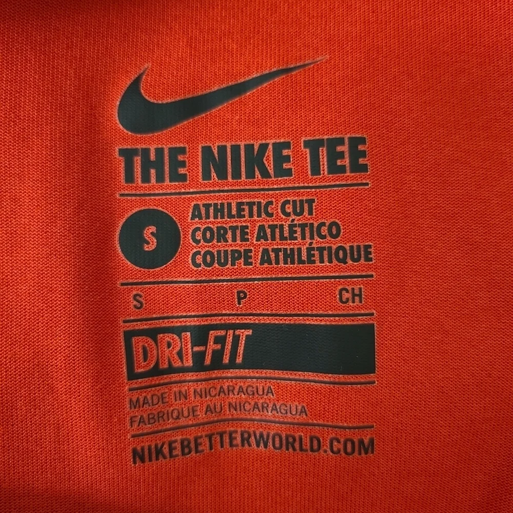 Nike Dri-Fit St. Louis Red Short Sleeve Tshirt Size Small